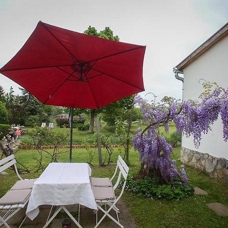 Hellenyi Apartmanok ハルカーニャ エクステリア 写真